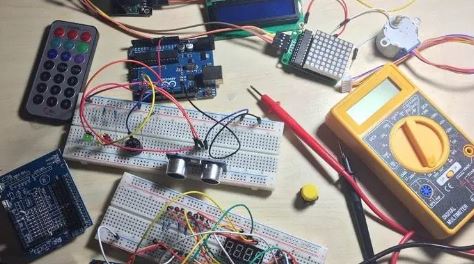 Arduino Bootcamp : Learning Through Projects