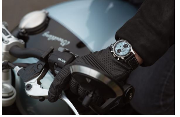Introducing The Limited Edition Triumph Speed Twin Breitling