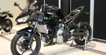 Kawasaki Unveils Prototype Hybrid Motorcycle, Production To Begin 2025