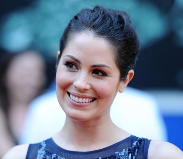 Michelle Borth Biography, Actresses Bio, Wiki, Photos and Net Worth - Onlin...