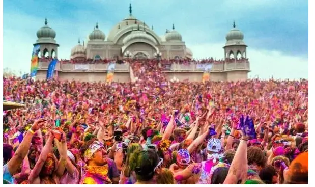 Most famous and best festivals around the world (Top 10)