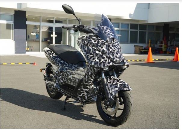 Upcoming Yamaha E01 Electric Scooter Caught Testing